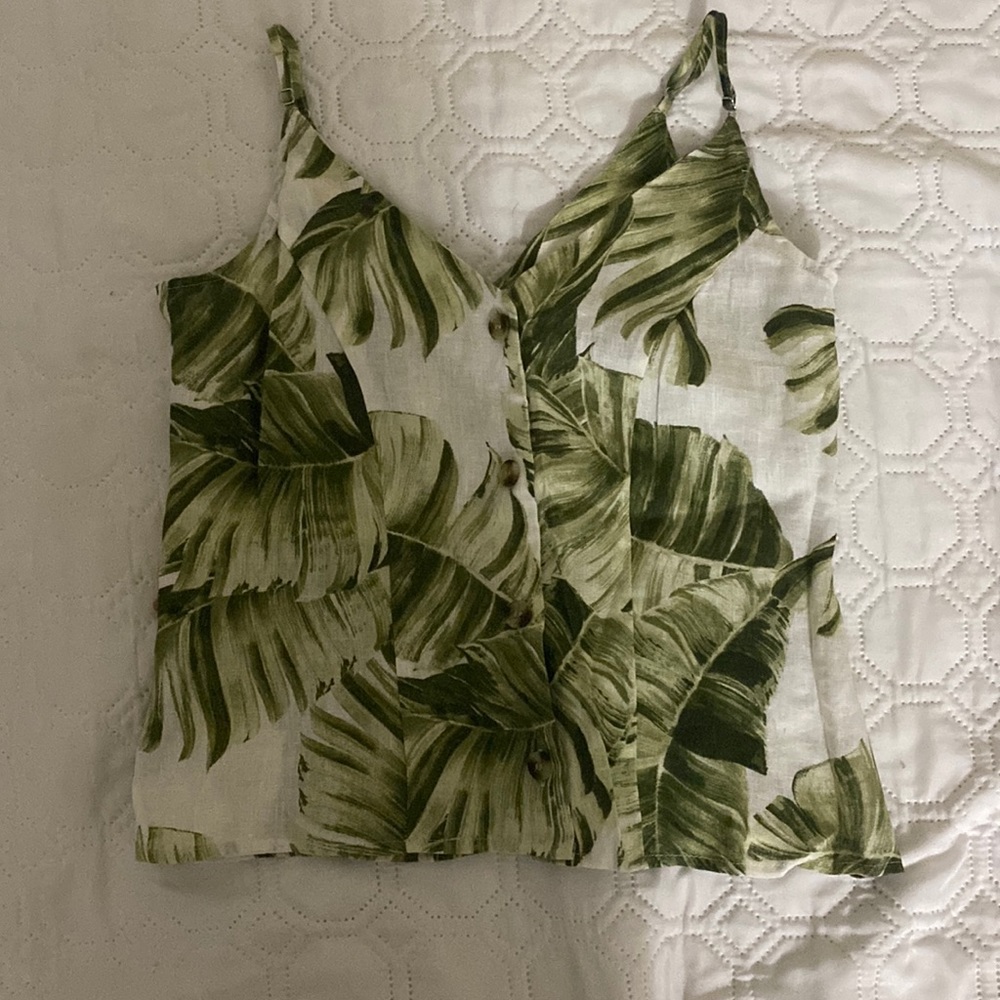Green leaf beautiful shirt!
